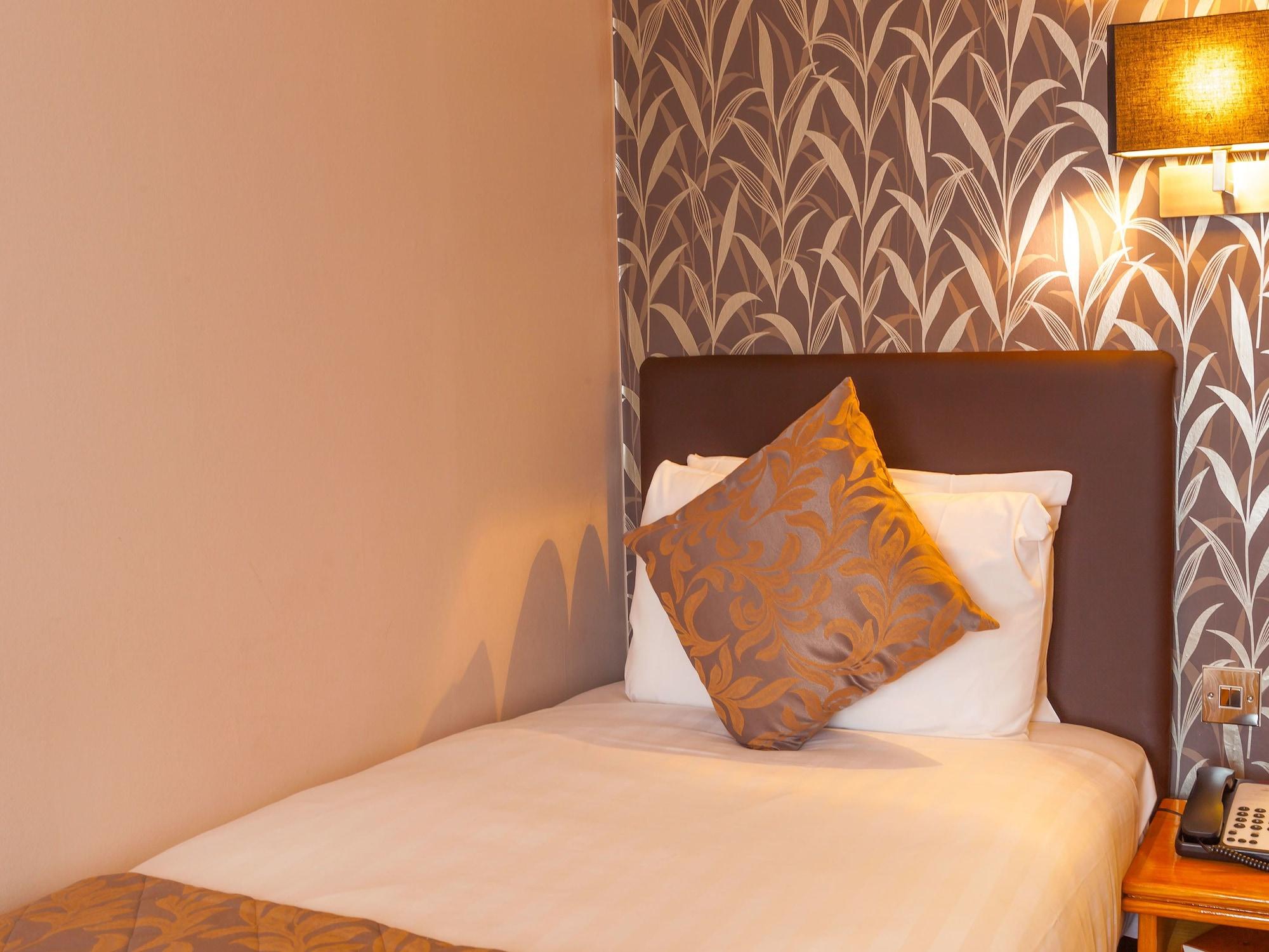 Durley Dean Hotel Борнмът Екстериор снимка