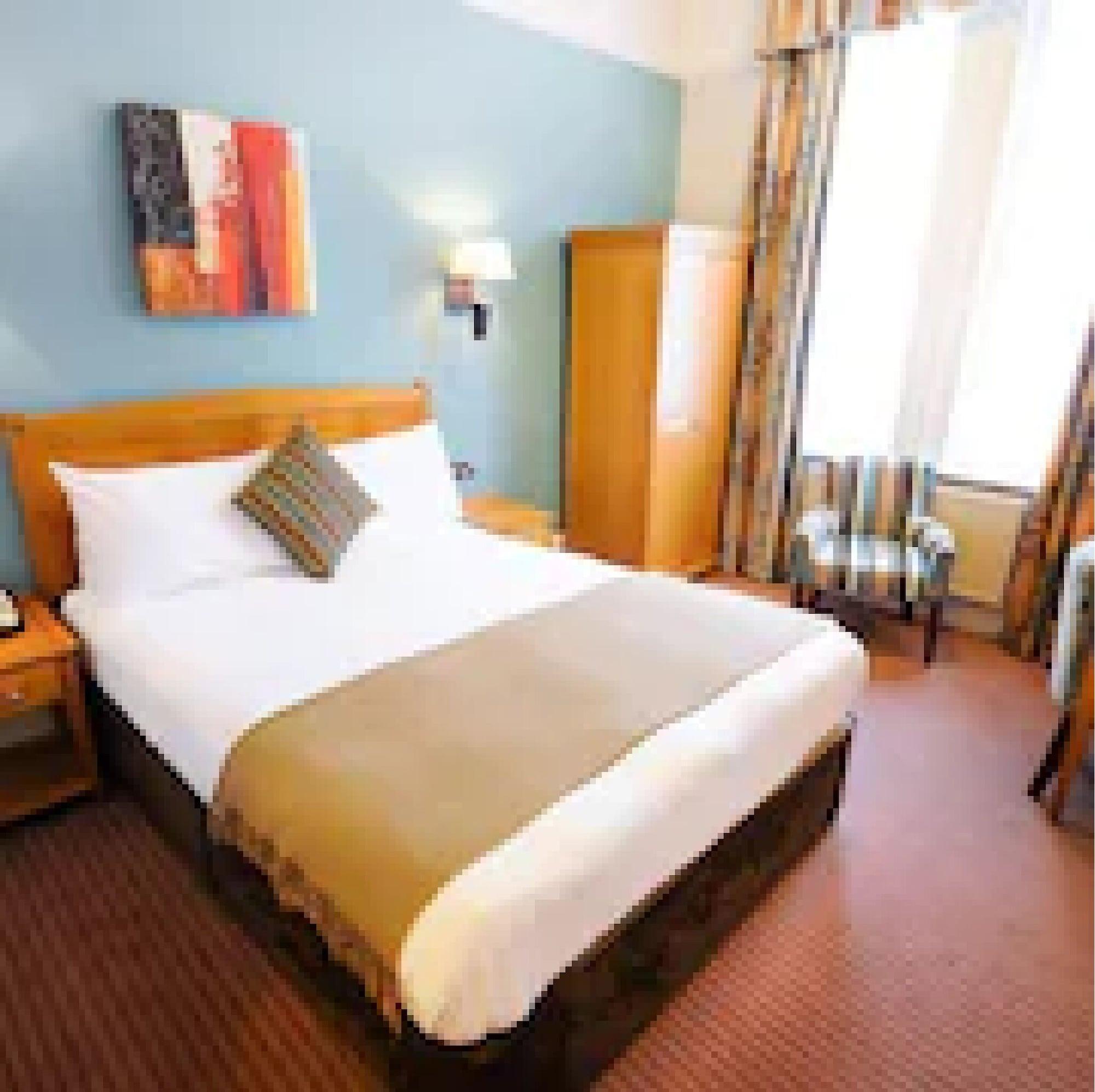 Durley Dean Hotel Борнмът Екстериор снимка